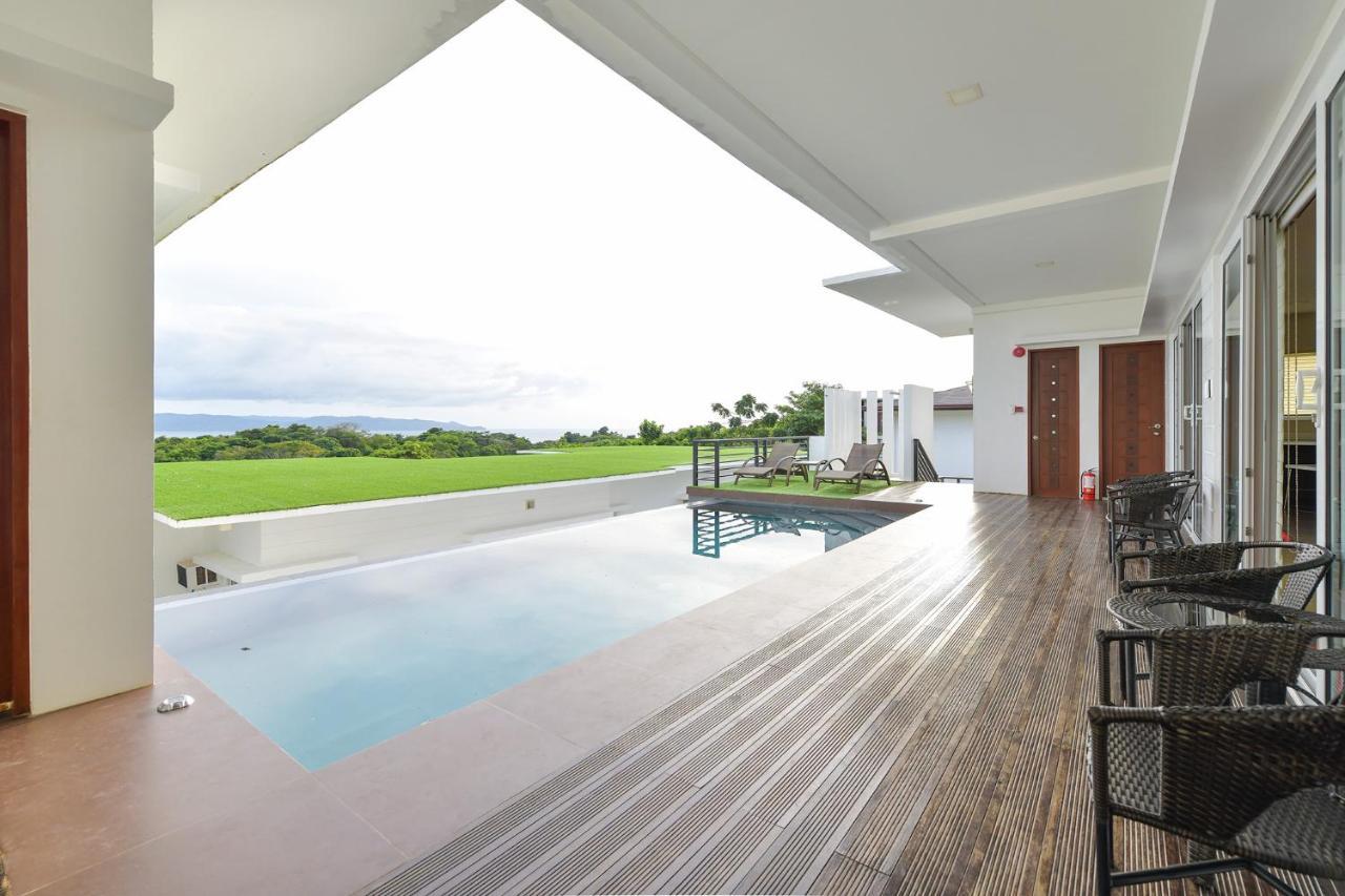 One Hagdan Villas Yapak Exterior foto